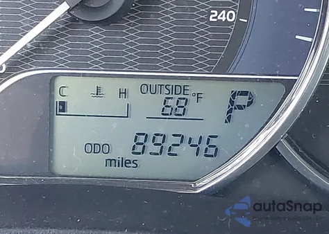 2014 Toyota Corolla Le z USA, uszkodzony, nr VIN 2T1BURHE6EC062209